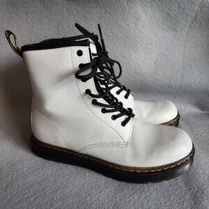 Dr Martens Shoes 6 Women's White Zavala Combat Boot Lace Up Leather